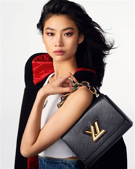 Louis Vuitton model application